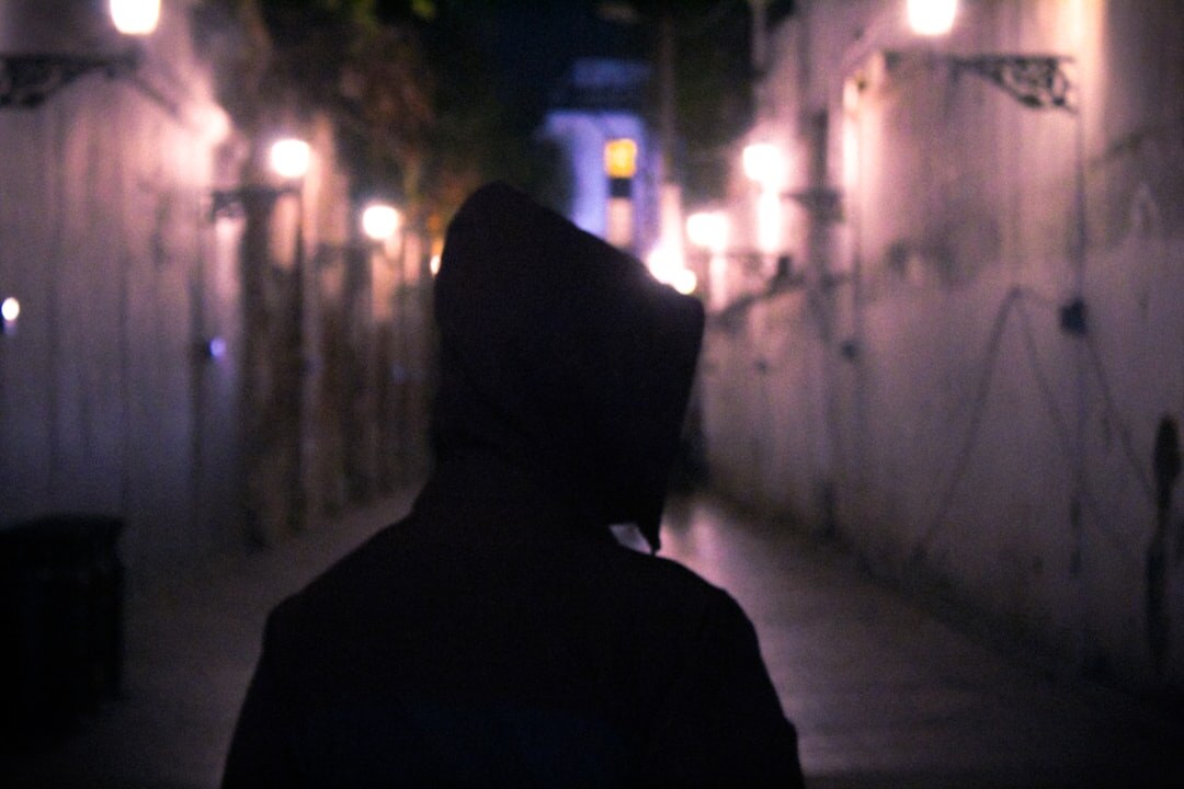 mysterious criminal profile